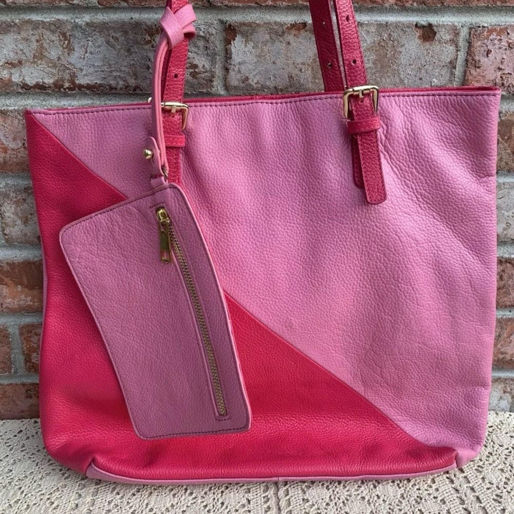 Michelle Vale Two-Tone Leather Tote Handbag With Wristlet